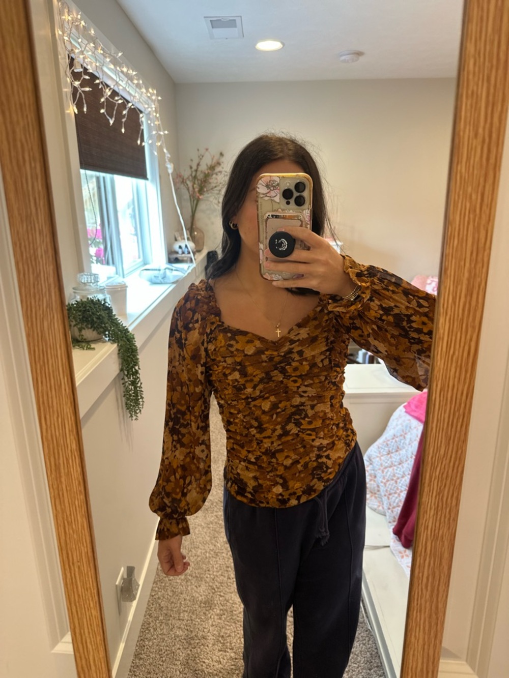 Women’s Brown Floral Long-Sleeve Ruched Blouse